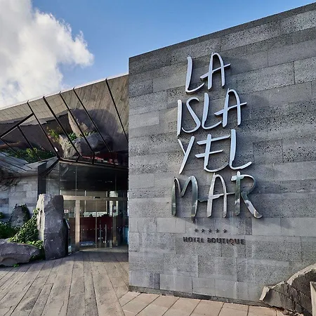 La Isla Y El Mar, Boutique