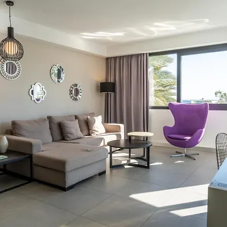 La Isla Y El Mar, Boutique